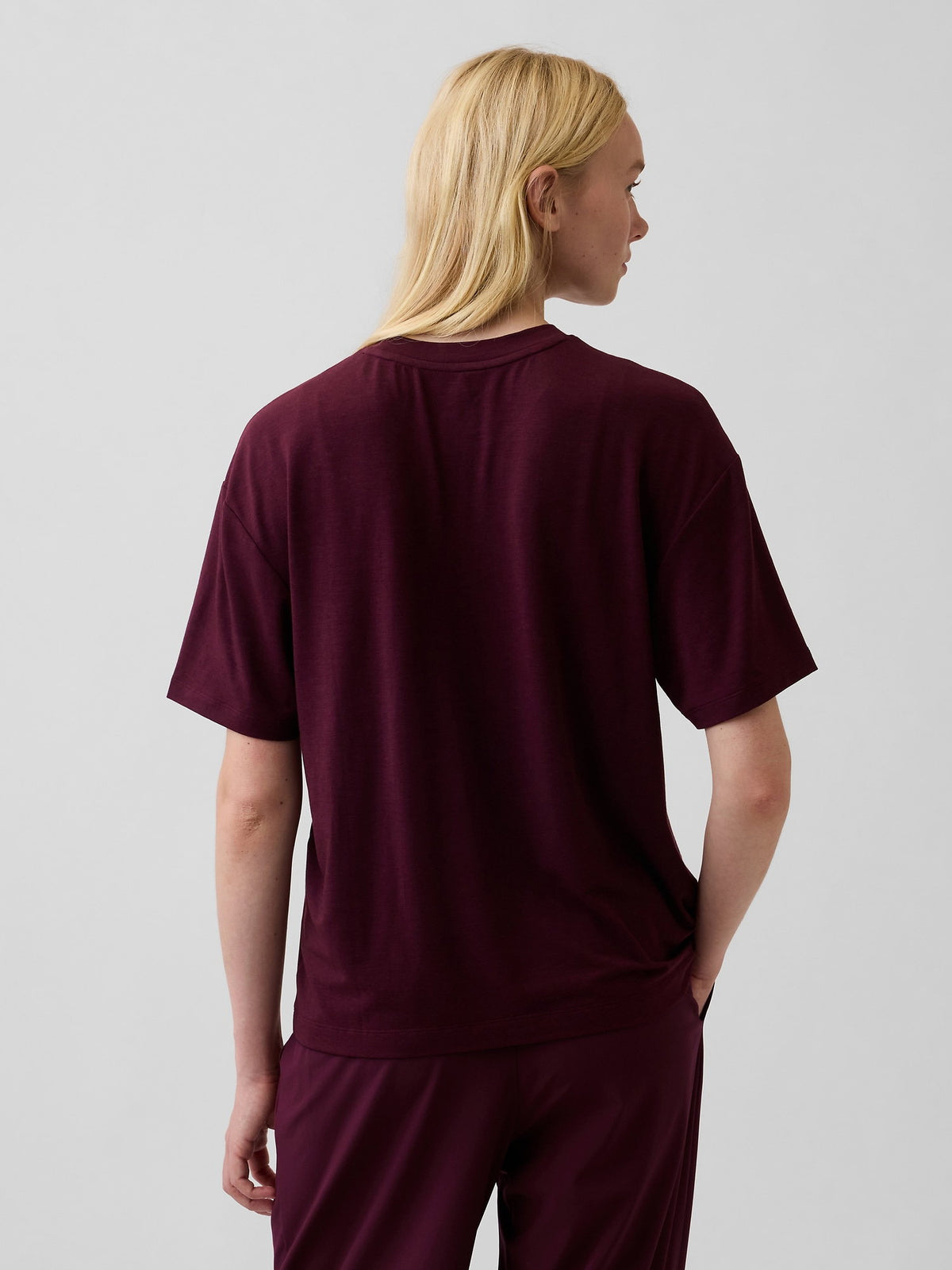 Bordo Gapfit Breathe Relaxed T-shirt