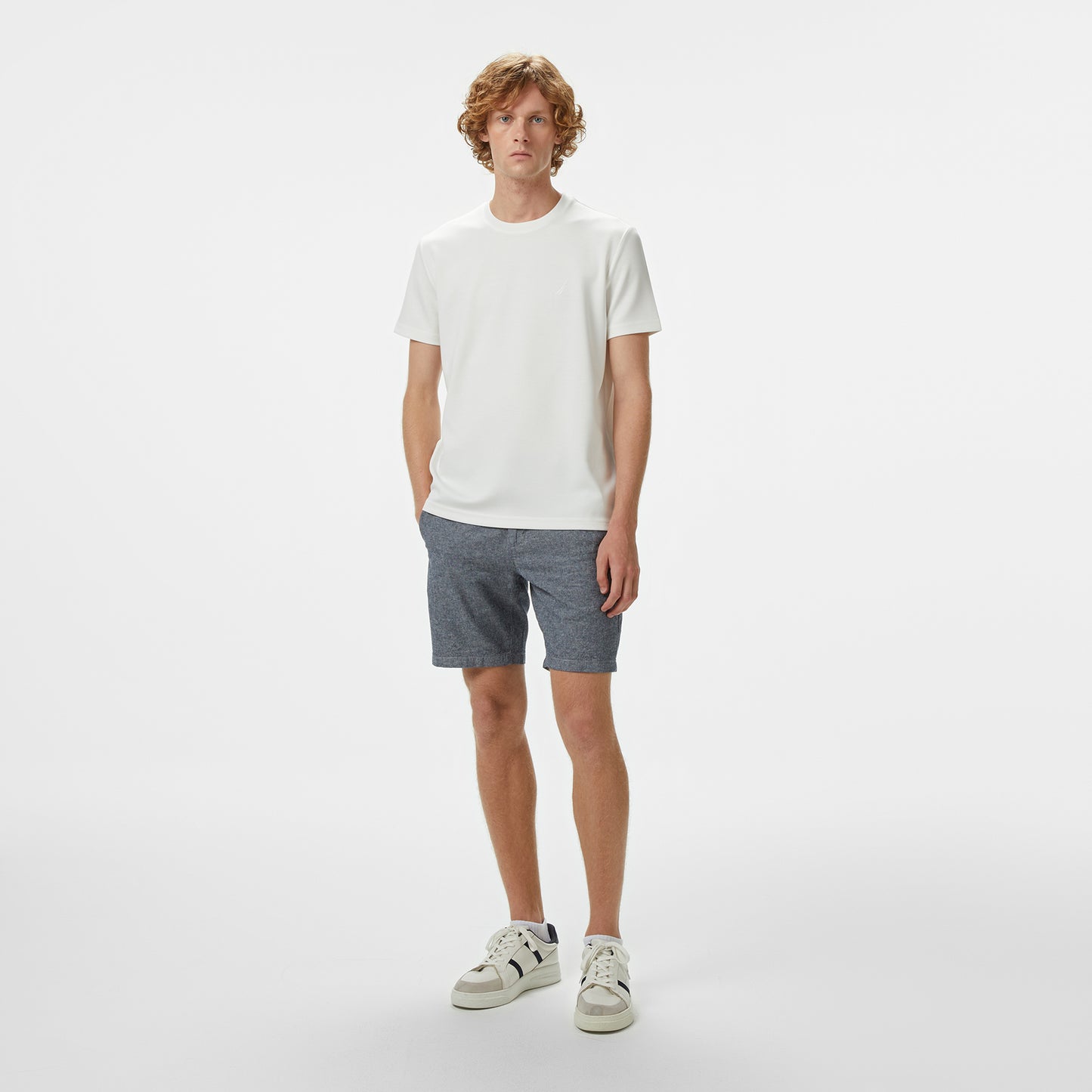 Nautica Erkek Beyaz Classic Fit T-shirt