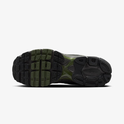 Nike Air Max Moto 2k Erkek Yeşil Spor Ayakkabı