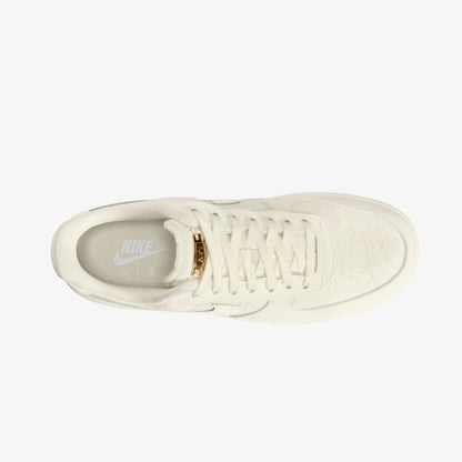 Nike Air Force 1 '07 Prem+ Kadın Beyaz Spor Ayakkabı
