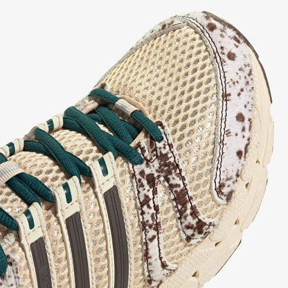 Adidas Adistar Control 5 Kadın Beyaz Koşu Ayakkabısı
