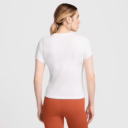 Nike Sportswear Chill Knit Kadın Beyaz T-shirt
