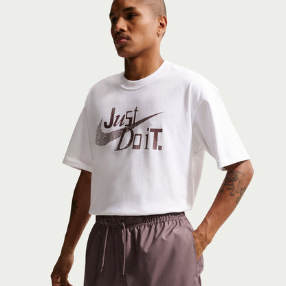 Nike Club Flow Erkek Mor Şort