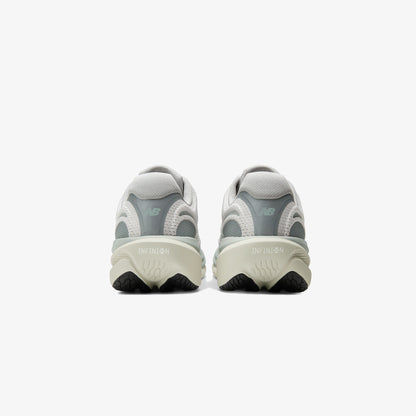 New Balance 1080 Erkek Gri Koşu Ayakkabısı