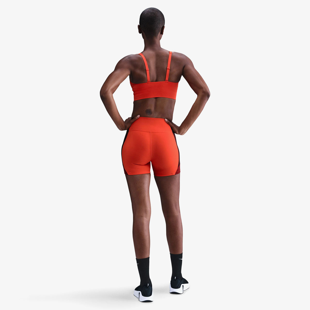 Nike Alate Medium Support Kadın Kırmızı Antrenman Bra