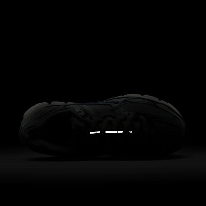 Nike Zoom Vomero 5 Kadın Gri Spor Ayakkabı