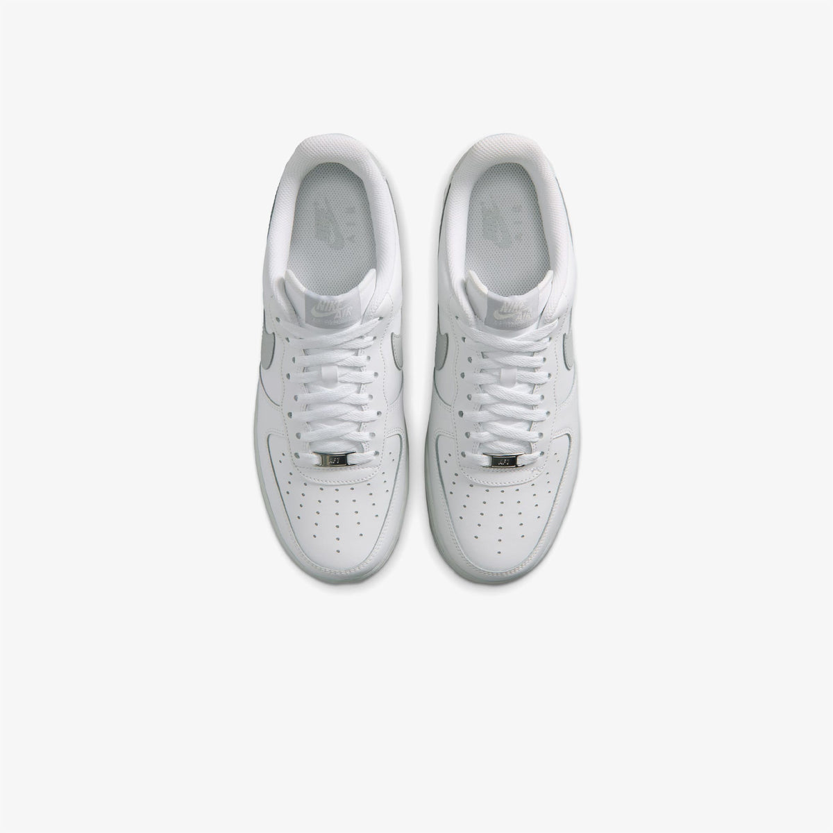 Nike Air Force 1 '07 Erkek Beyaz Spor Ayakkabı