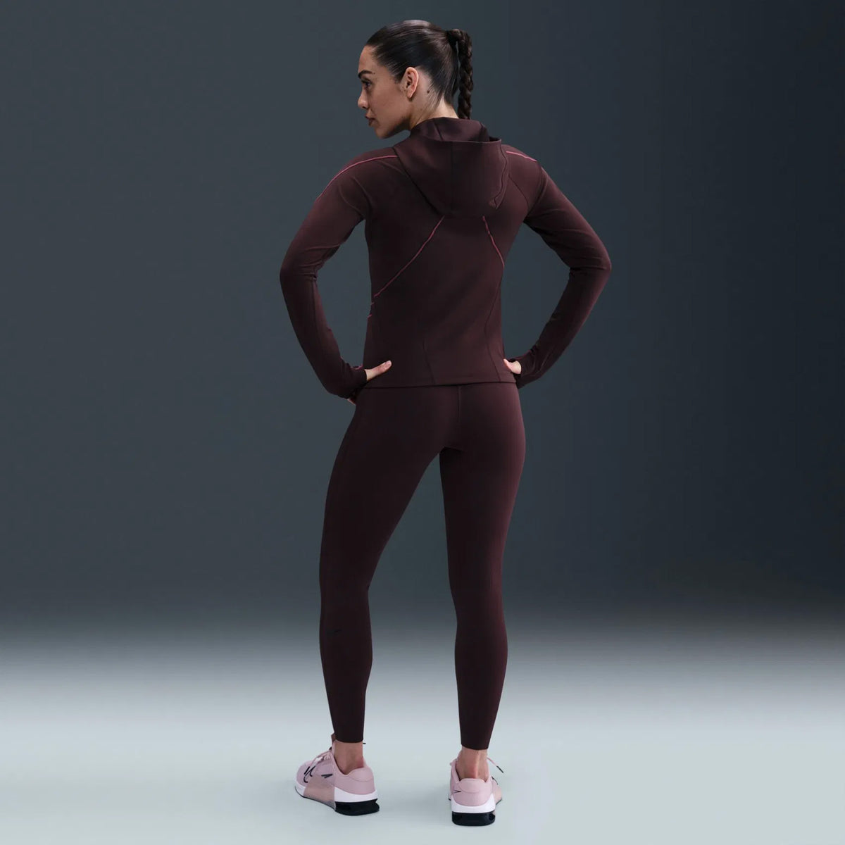 Nike Universa Dri-fıt Slim Hooded Long-sleeve Kadın Bordo Koşu Sweatshirt