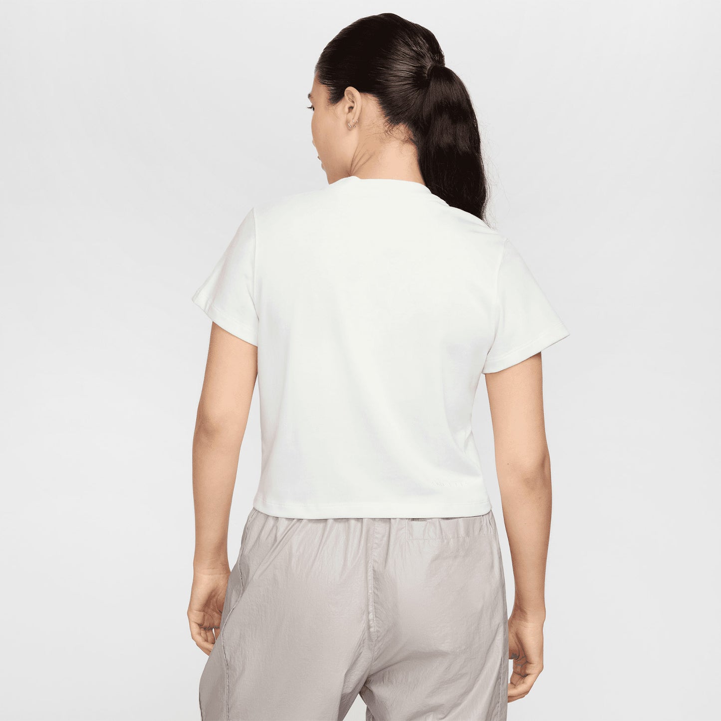 Nike Acg Dri-fit Kadın Beyaz T-shirt