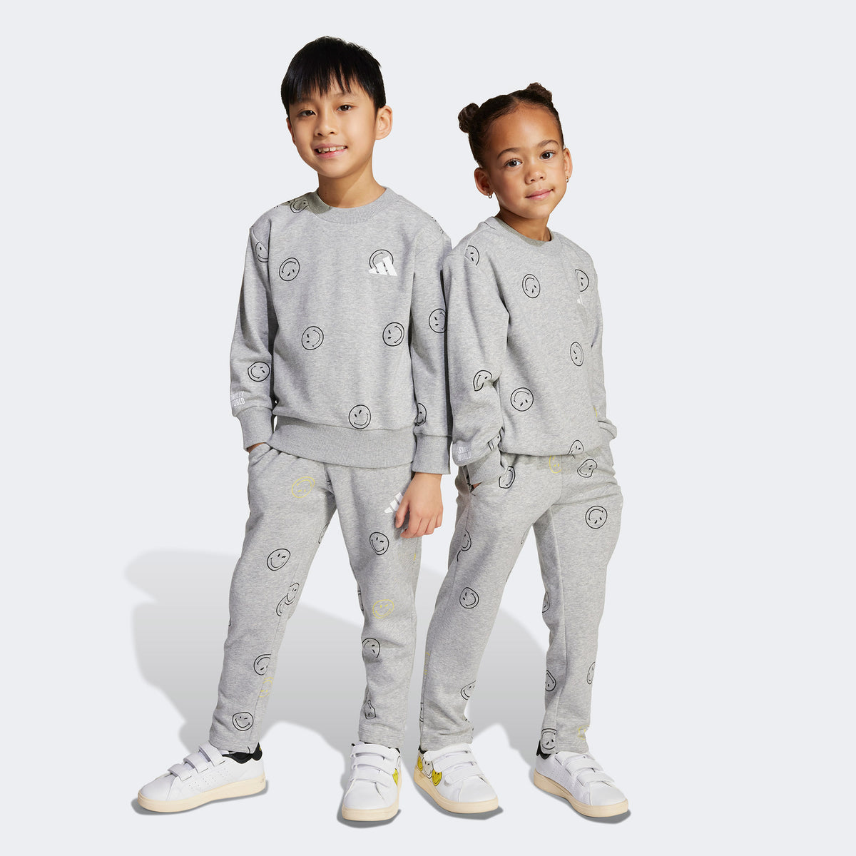Adidas X Smileyworld Çocuk Gri Eşofman Takımı
