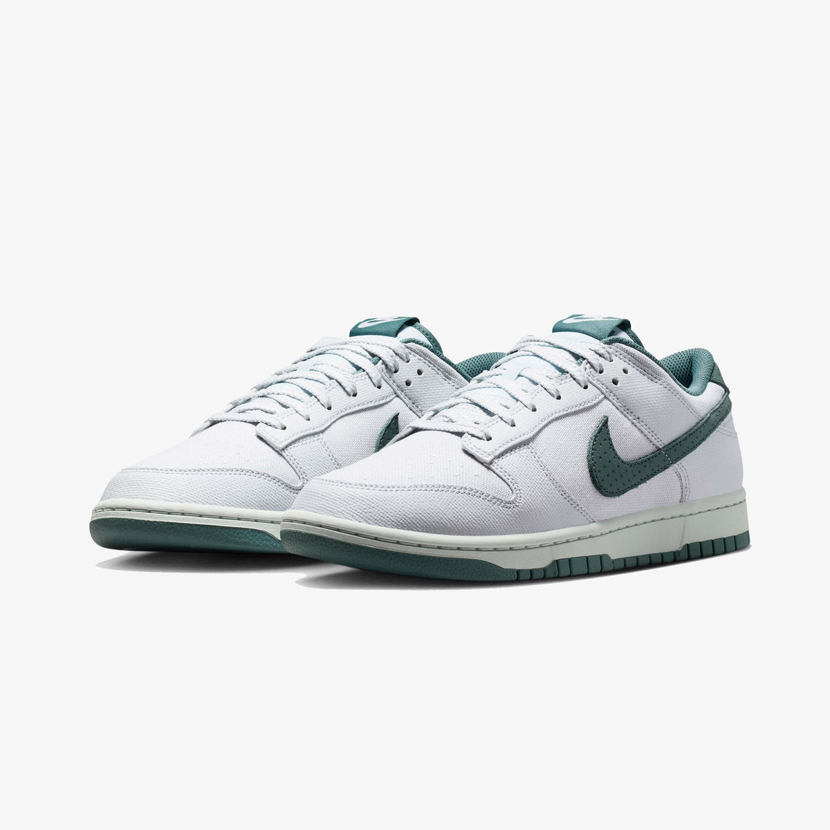 Nike Dunk Low Retro Erkek Beyaz Spor Ayakkabı