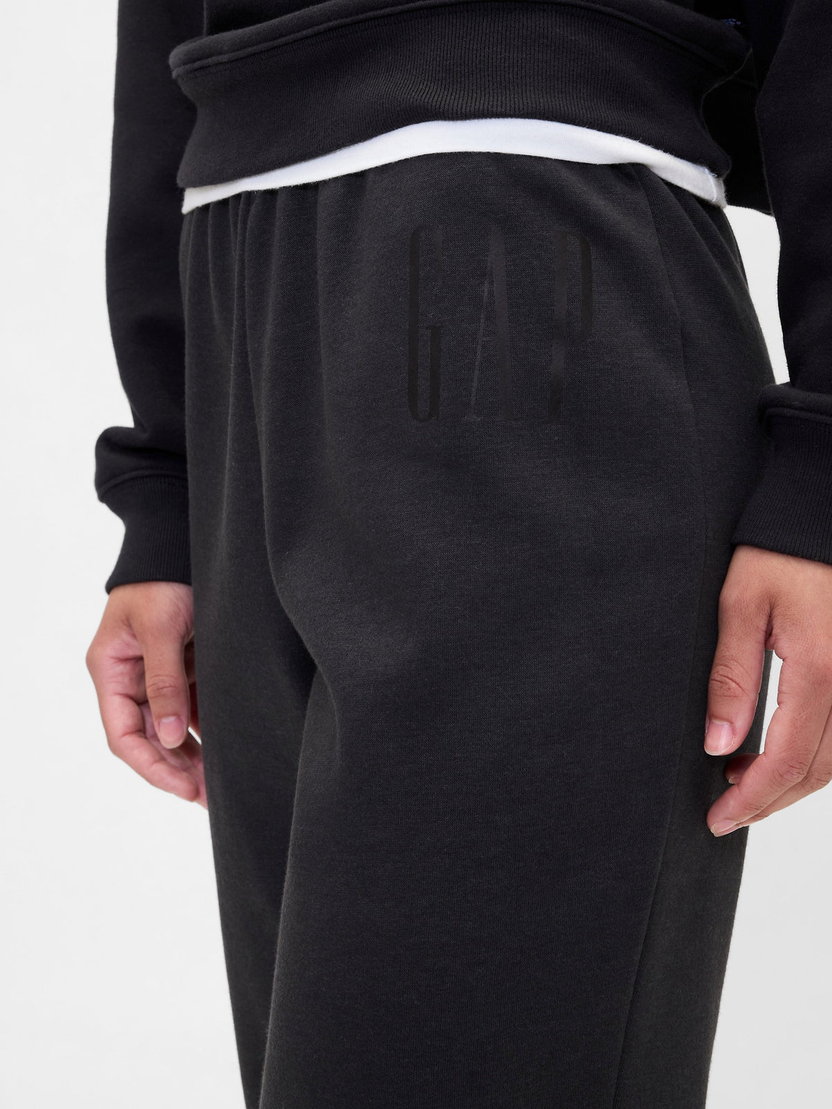 Siyah Gap Logo Pull-on Slim Eşofman Altı
