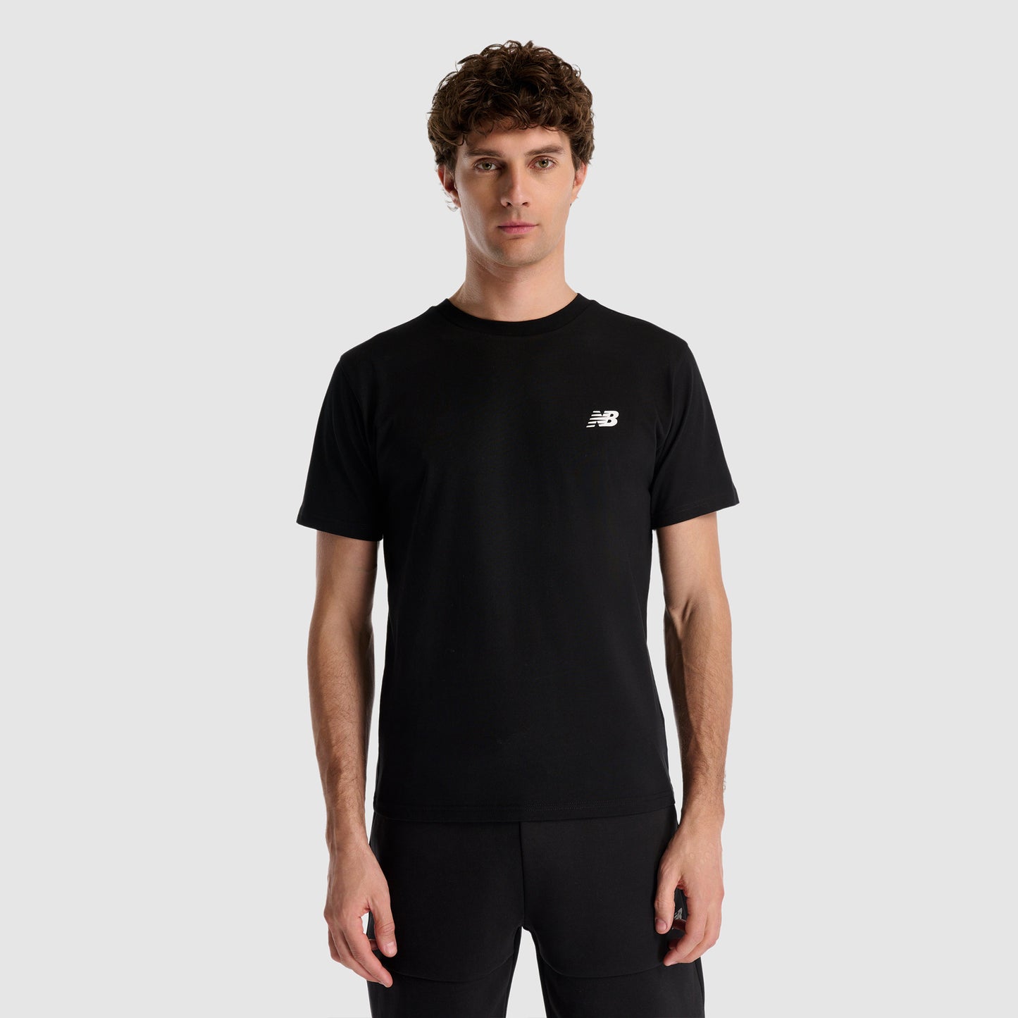 New Balance Mnt1537 Lifestyle Erkek Siyah T-shirt