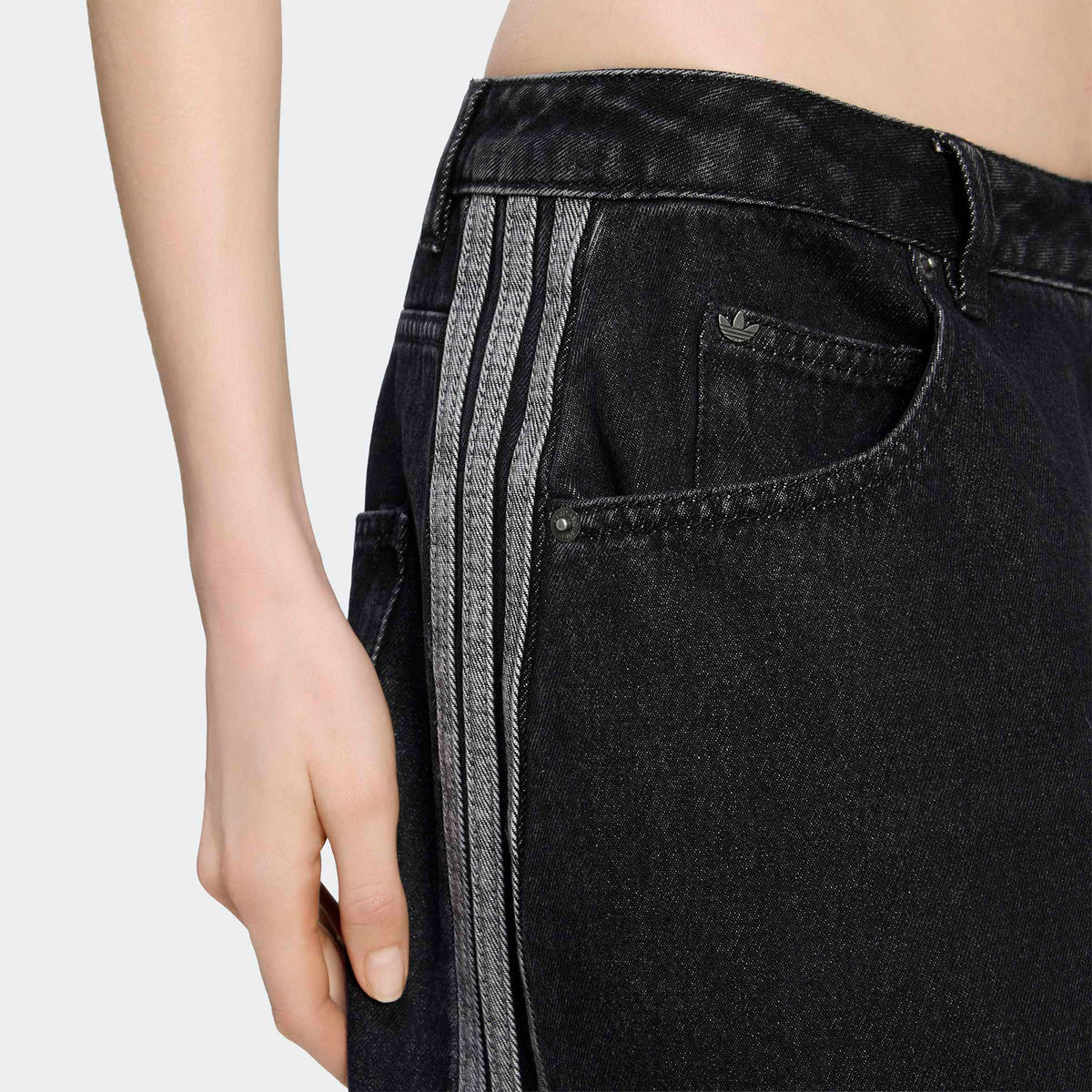 Adidas High Rise Barrel Kadın Siyah Jean Pantolon