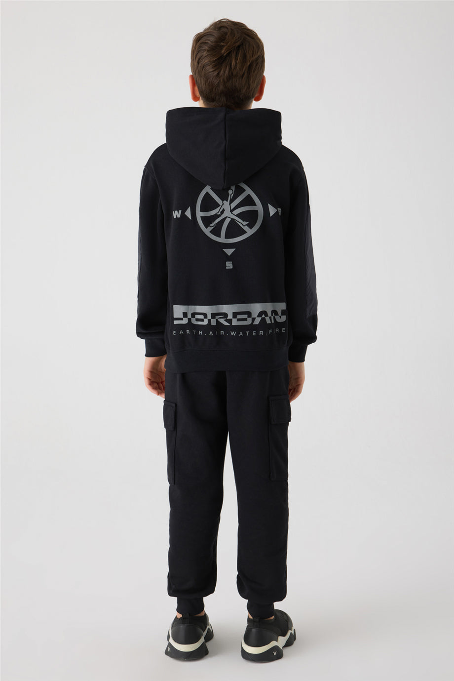 Erkek Çocuk Siyah Sweatshirt