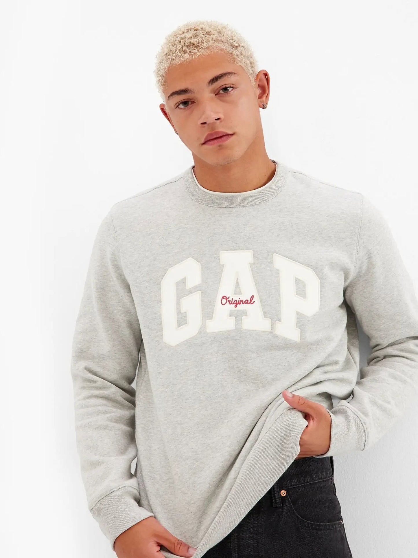 Gri Gap Logo Bisiklet Yaka Sweatshirt