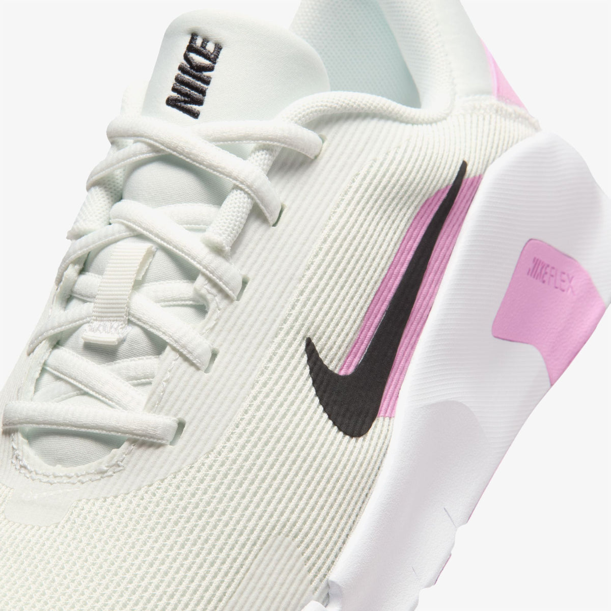 Nike Flex Train Kadın Beyaz Spor Ayakkabı