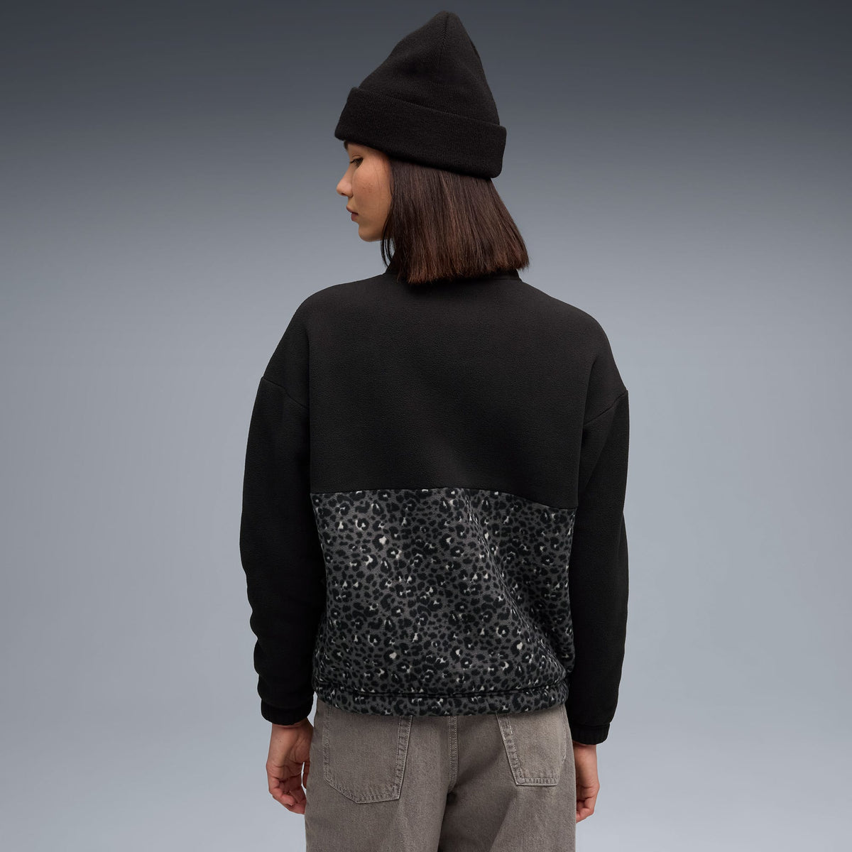 Puma Essentials Animal Crew Kadın Siyah Sweatshirt