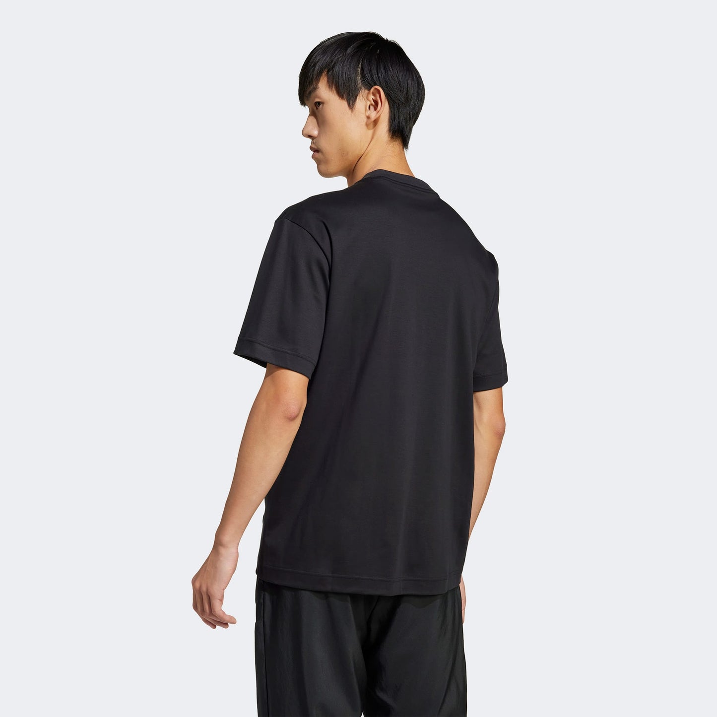 Adidas City Escape Erkek Siyah T-shirt