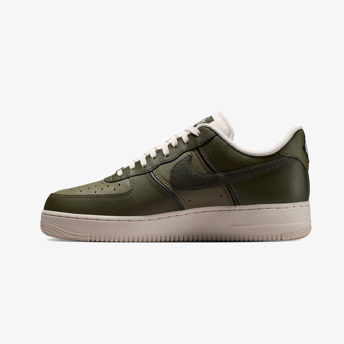 Nike Air Force 1 '07 Lv8 Sport Erkek Yeşil Spor Ayakkabı
