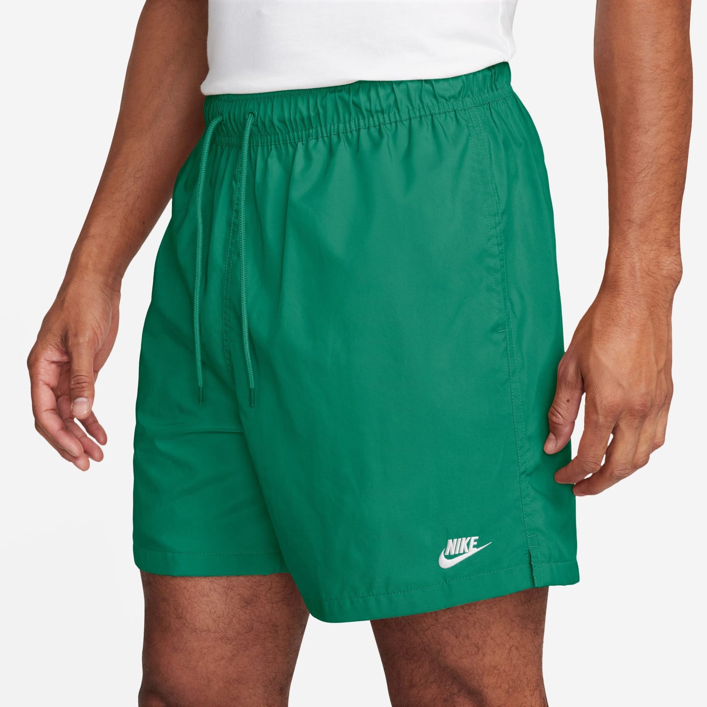 Nike Club Erkek Yeşil Şort
