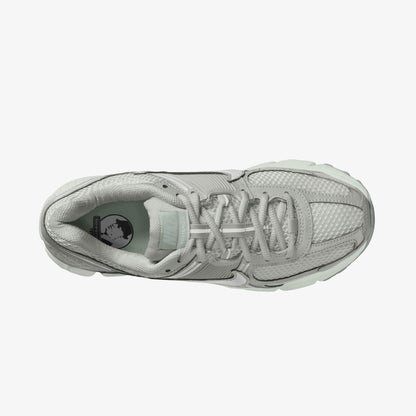 Nike Zoom Vomero 4 Kadın Siyah Spor Ayakkabı