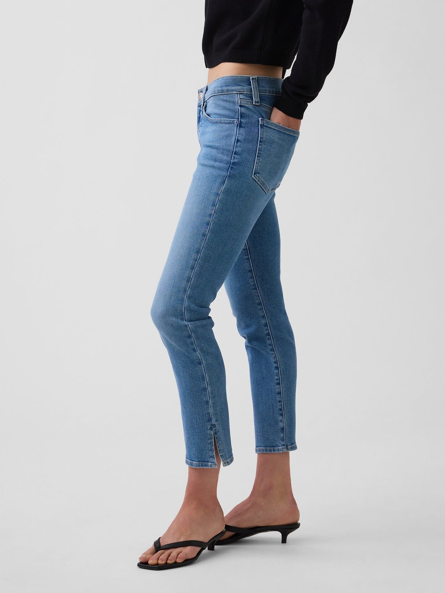 Mavi Low Rise Capri Jean Pantolon