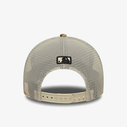 New Era 940mc Af Trucker Neyyan Kadın Kahverengi Şapka
