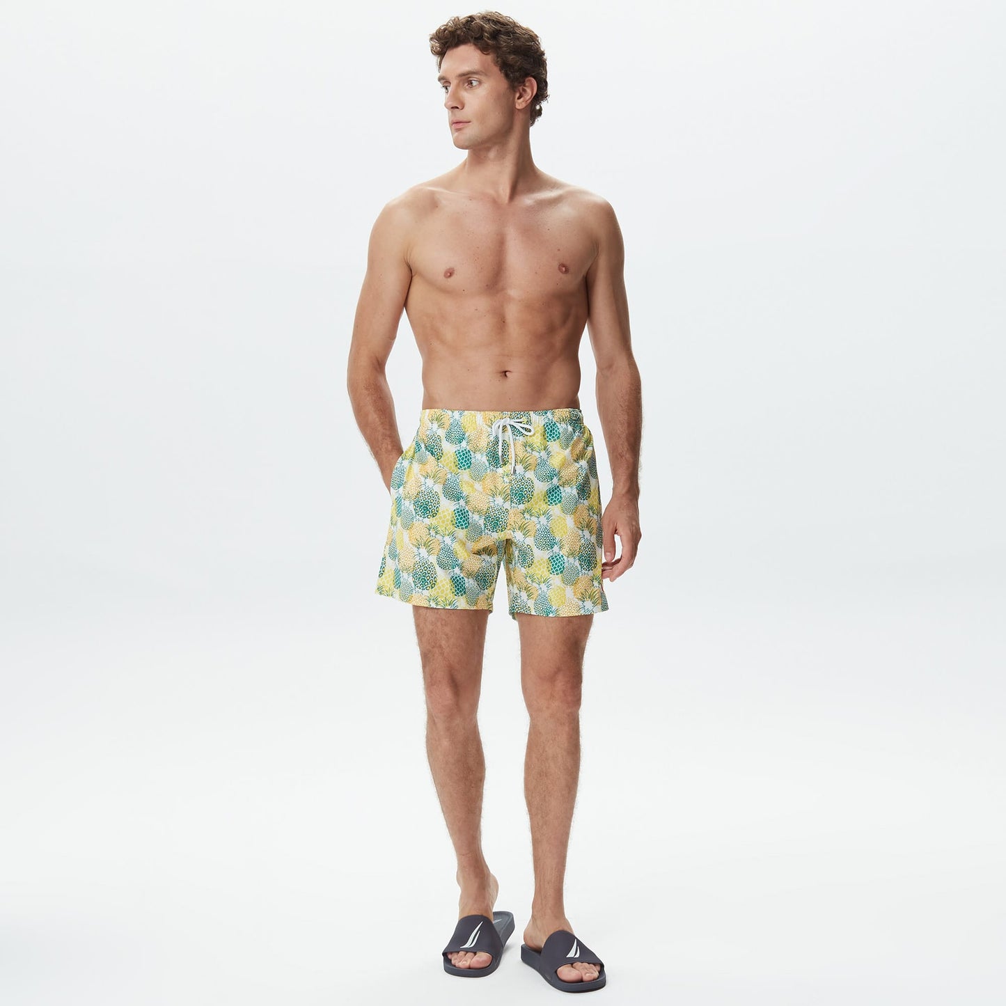 Nautica Classic Fit Erkek Sarı Deniz Şortu