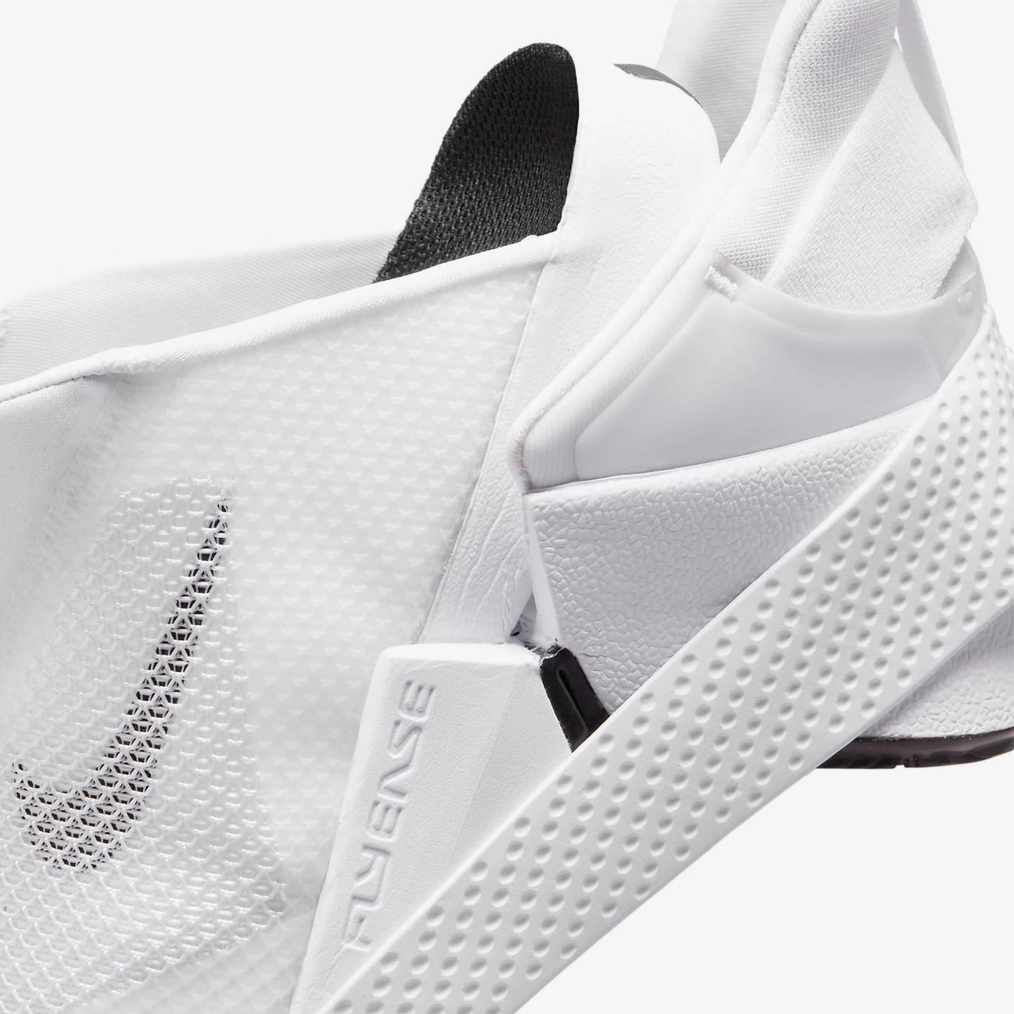 Nike Go Flyease Kadın Beyaz Spor Ayakkabı