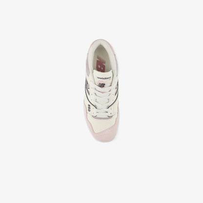 New Balance 550 Lifestyle Kadın Beyaz Spor Ayakkabı
