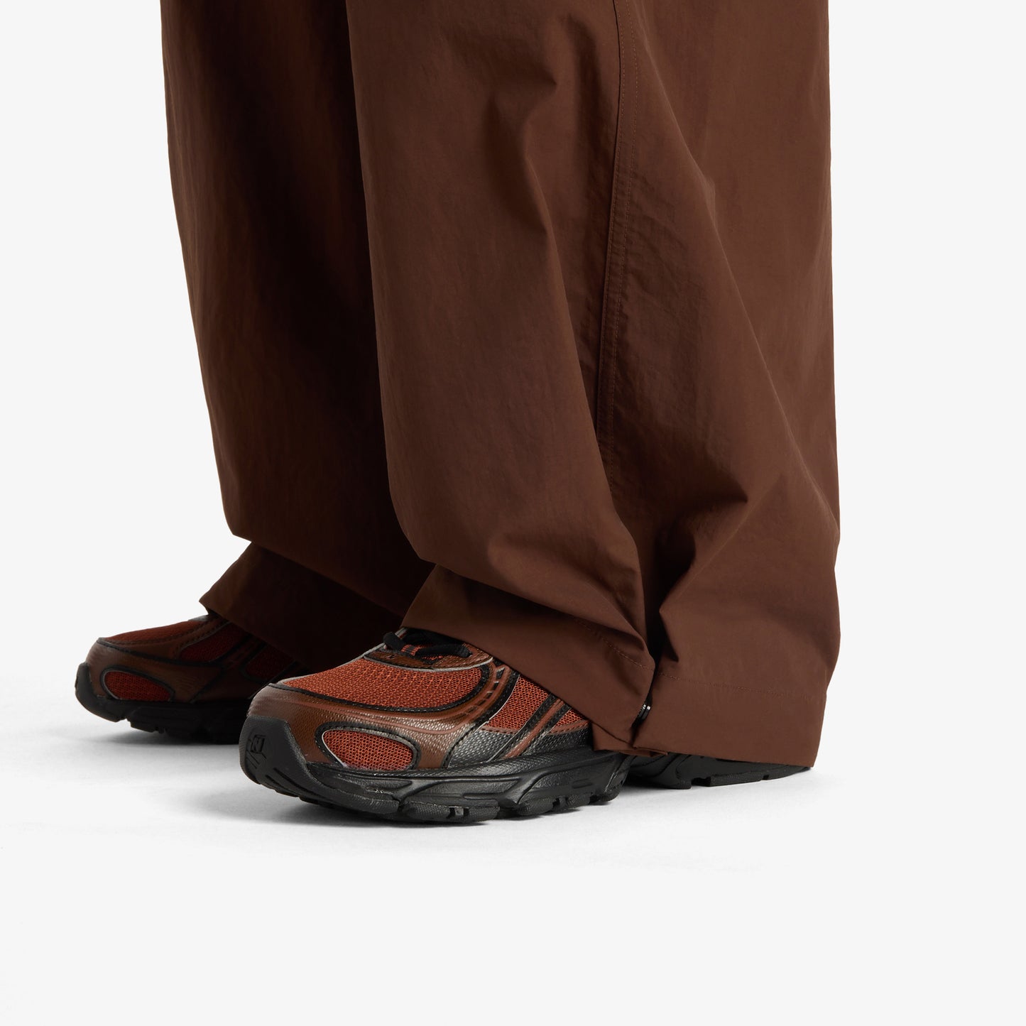 New Balance Woven Cargo Kadın Kahverengi Eşofman Altı