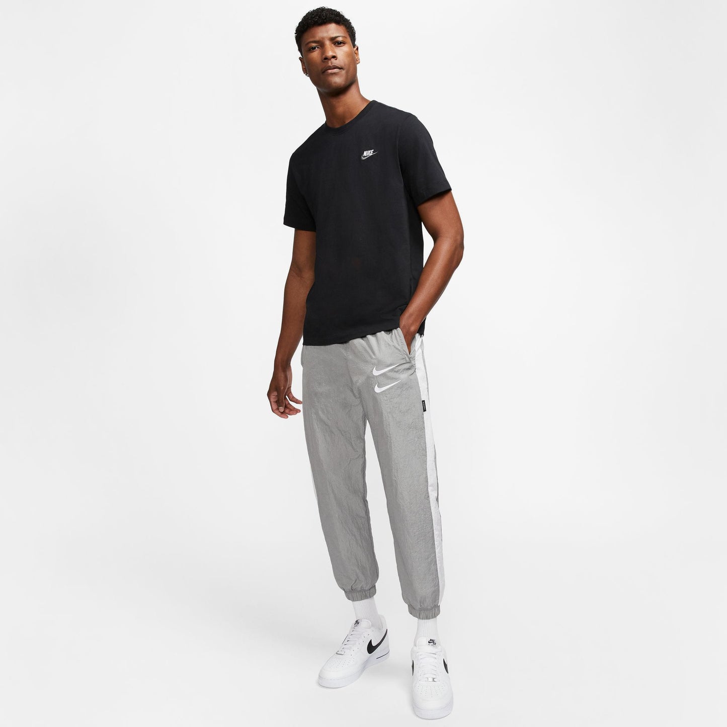 Nike Sportswear Club Erkek Siyah T-shirt