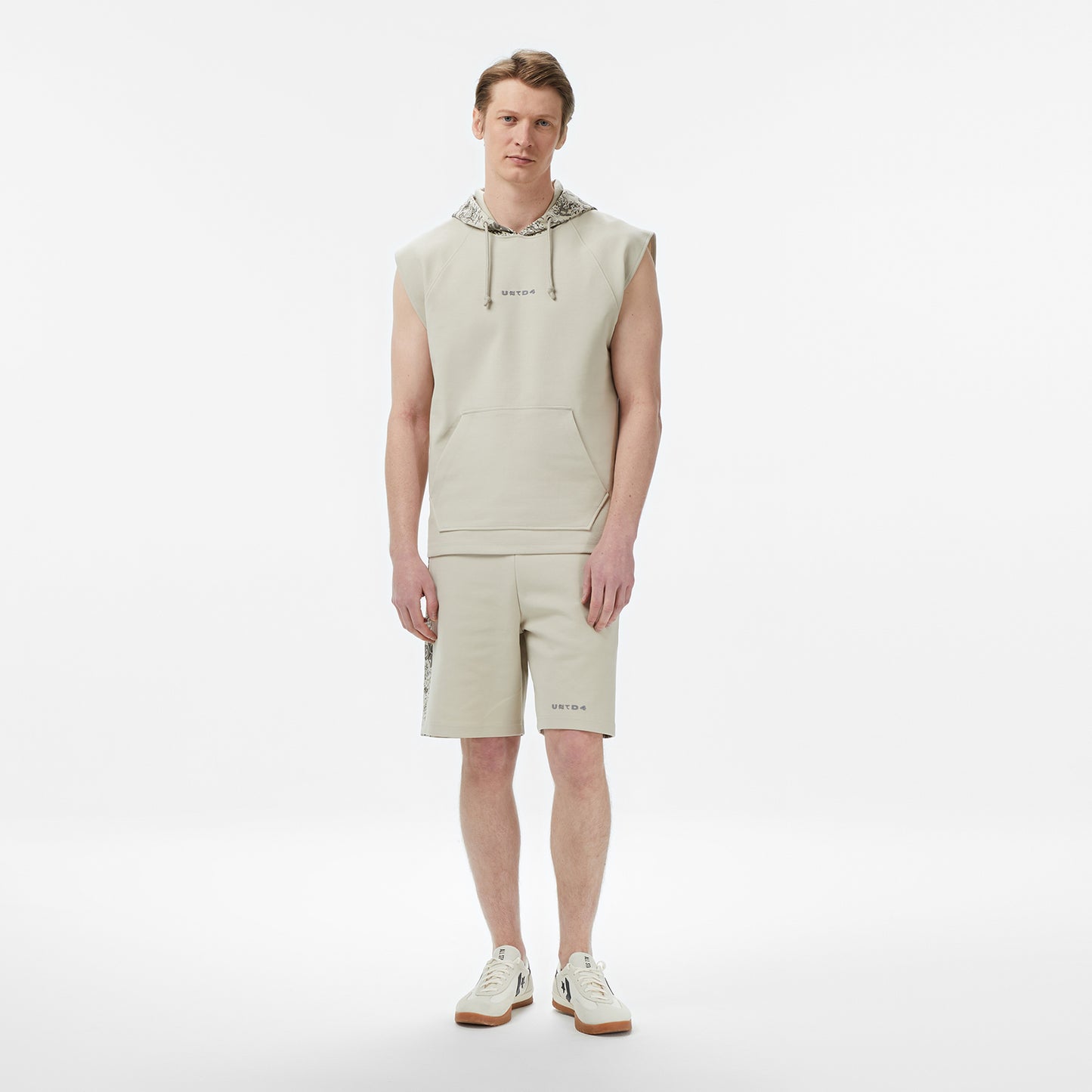 United4 Regular Fit Erkek Krem Şort
