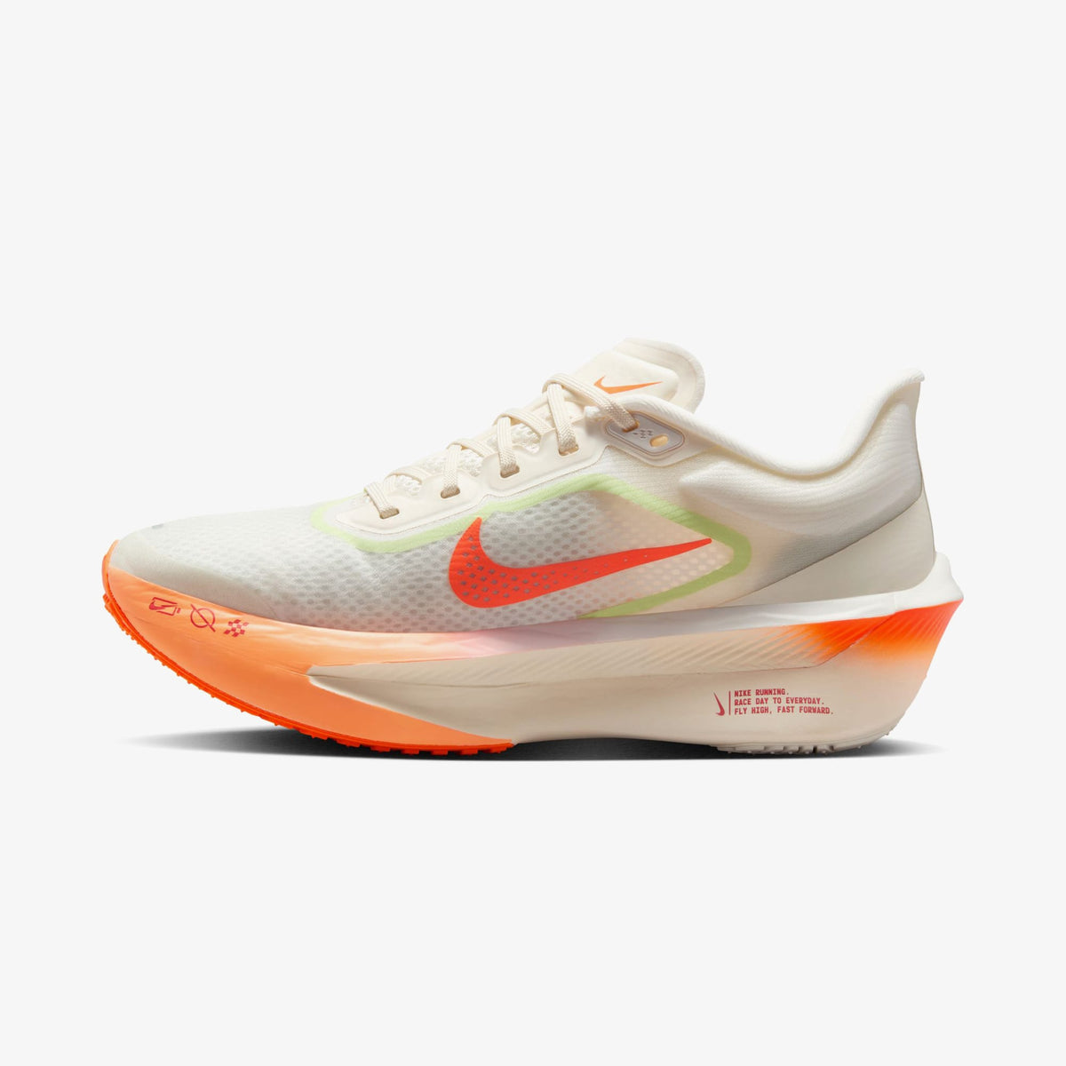 Nike Zoom Fly 6 Kadın Beyaz Koşu Ayakkabısı