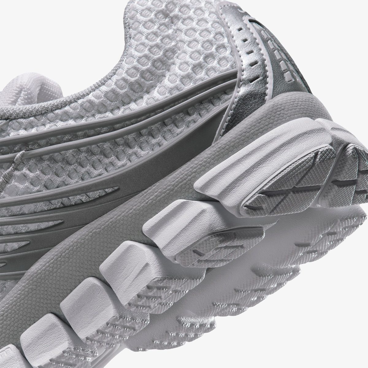 Nike Zoom Skylon 11 Kadın Gri Spor Ayakkabı