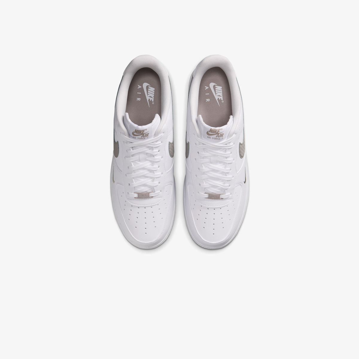Nike Air Force 1 '07 Erkek Beyaz Spor Ayakkabı