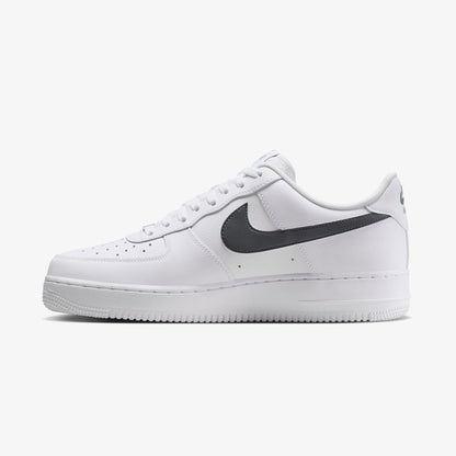 Nike Air Force 1 07' Tech Essentials Erkek Beyaz Sneaker