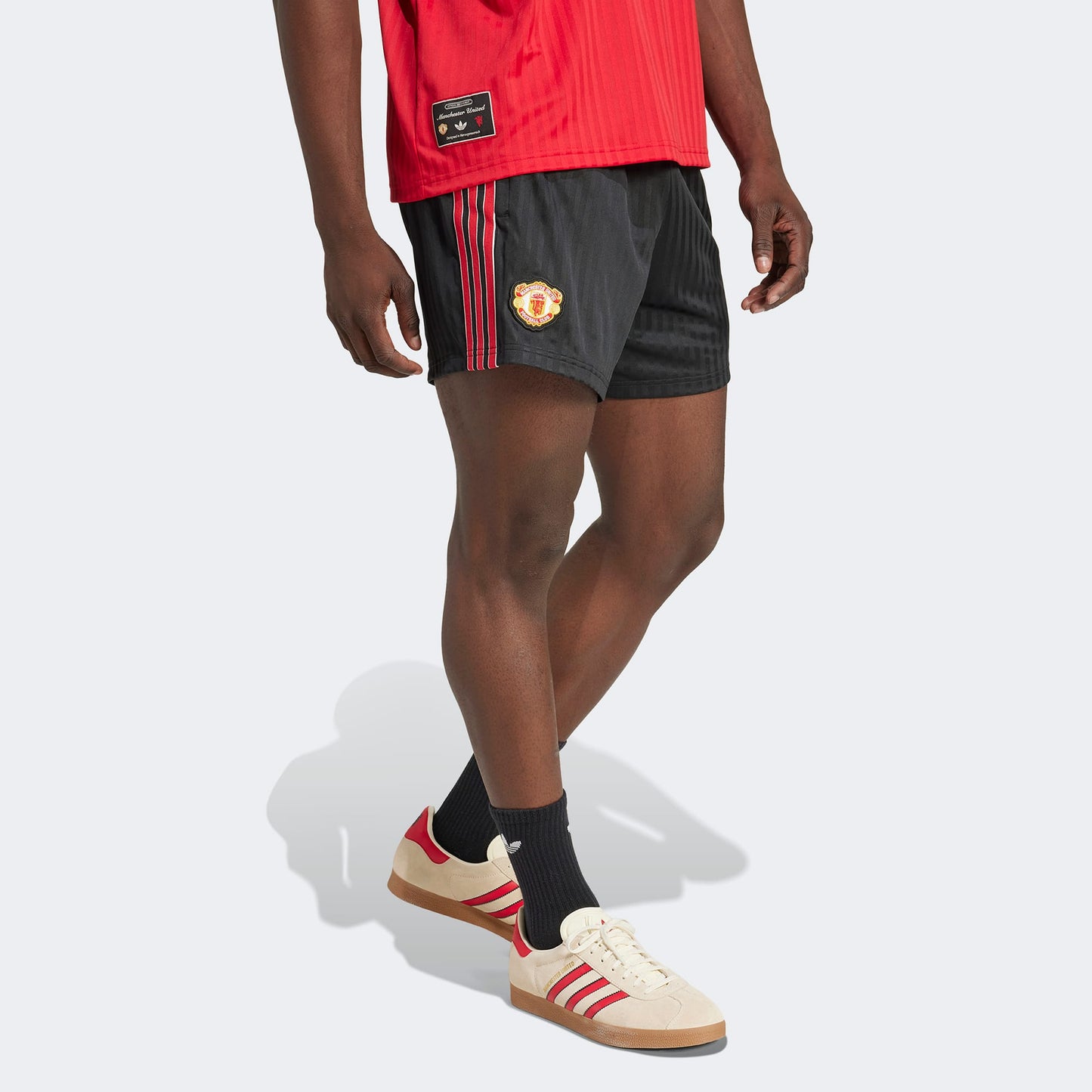 Adidas Manchester United Terrace Icons 24-25 Erkek Siyah Futbol Şortu