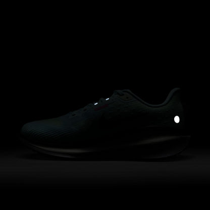 Nike Vomero 17 Kadın Mavi Koşu Ayakkabısı