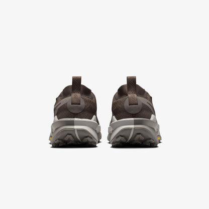 Nike Zegama 2 Erkek Gri Koşu Ayakkabısı