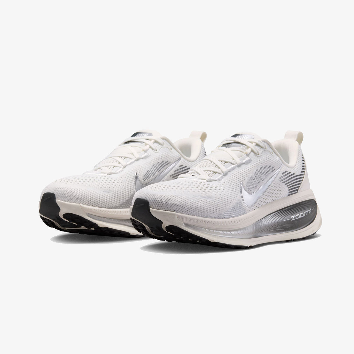 Nike Vomero 18 Kadın Beyaz Koşu Ayakkabısı