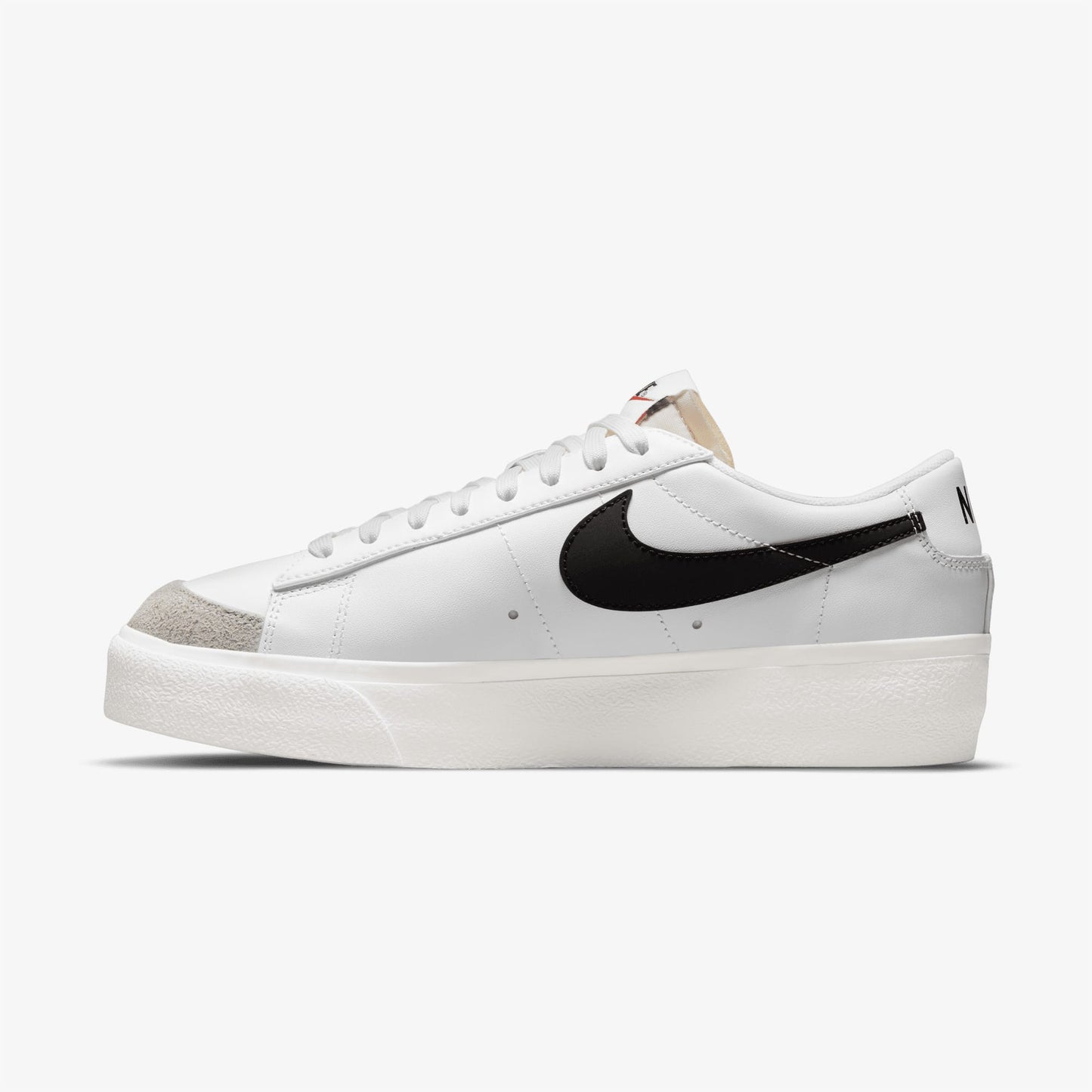 Nike Blazer Low Platform Kadın Beyaz Spor Ayakkabı
