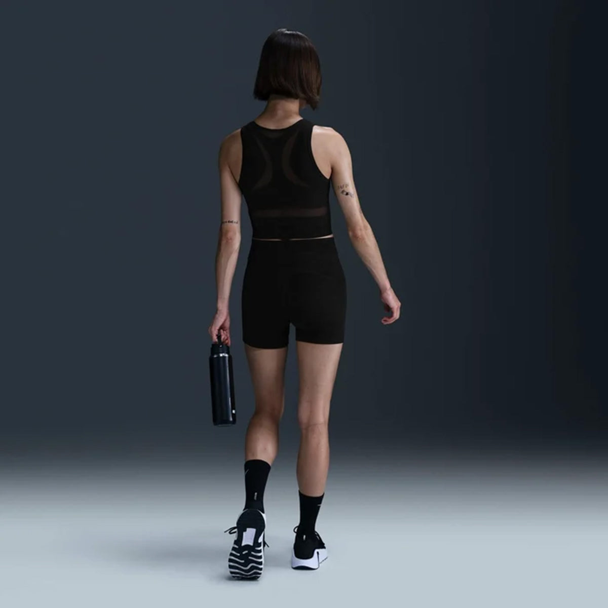 Nike Np Sculpt Dri-fit Hr 5in Shrt Gg Kadın Siyah Şort