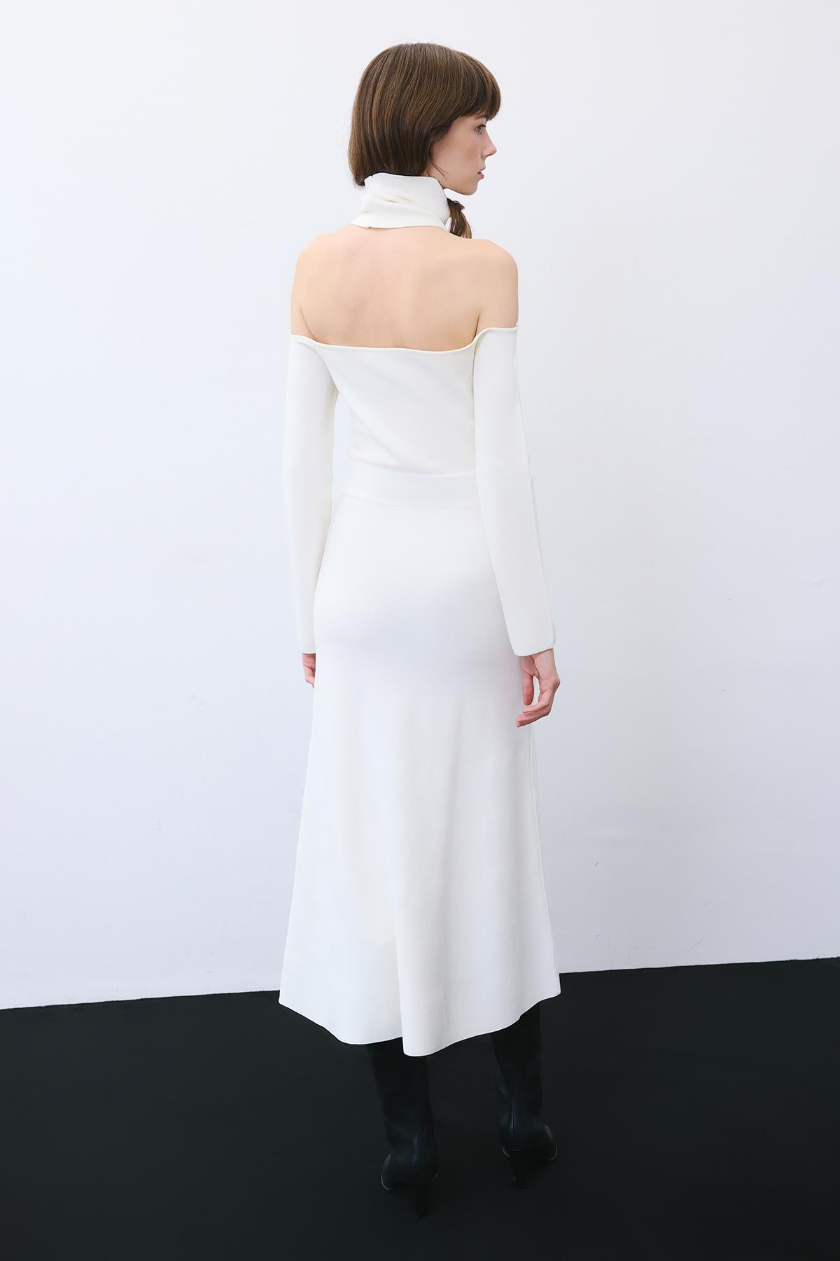 Beli Lastikli Midi Boy Ekru Triko Etek