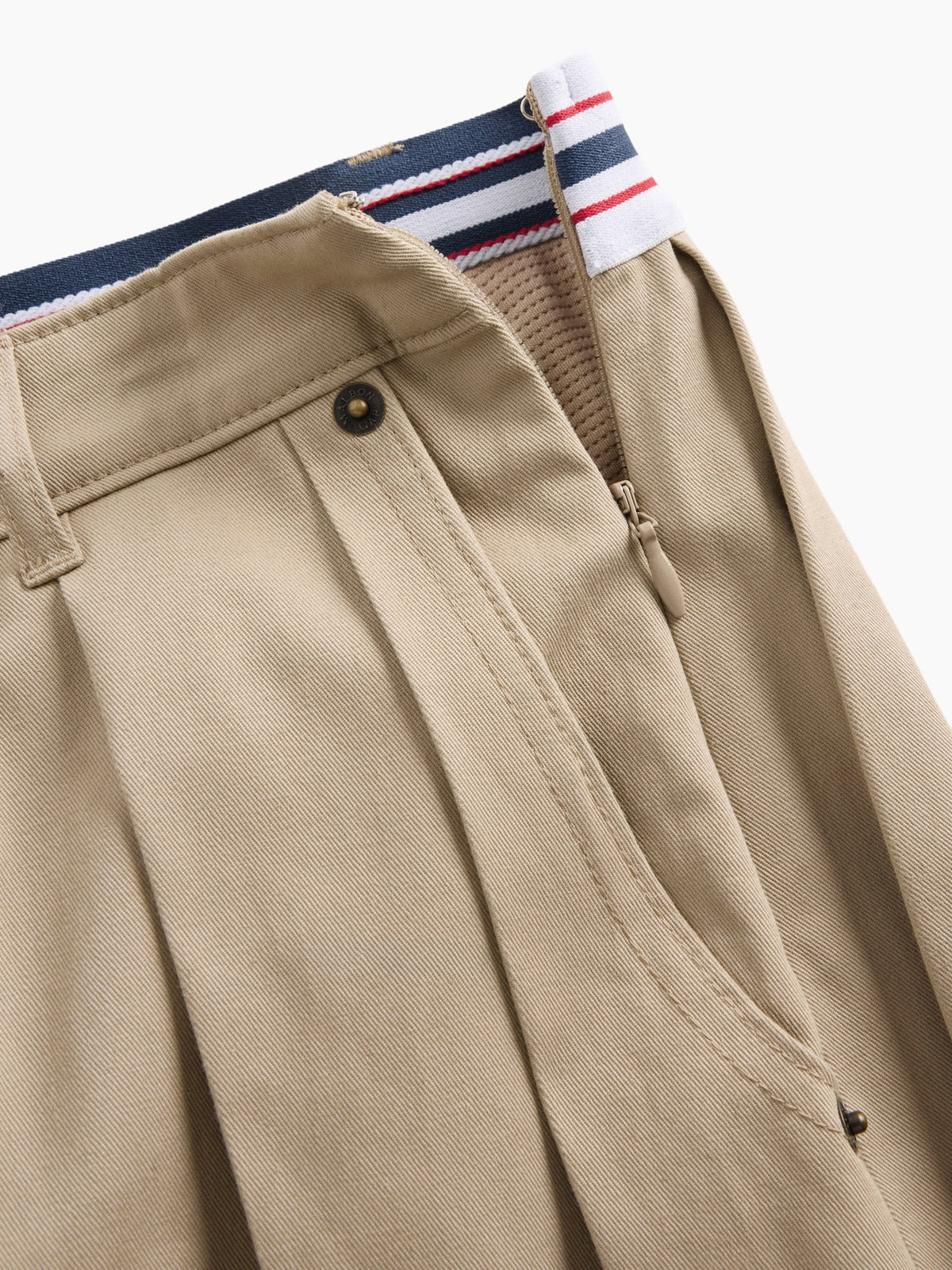 Bej Gap × Malbon Pileli Twill Mini Şort Etek