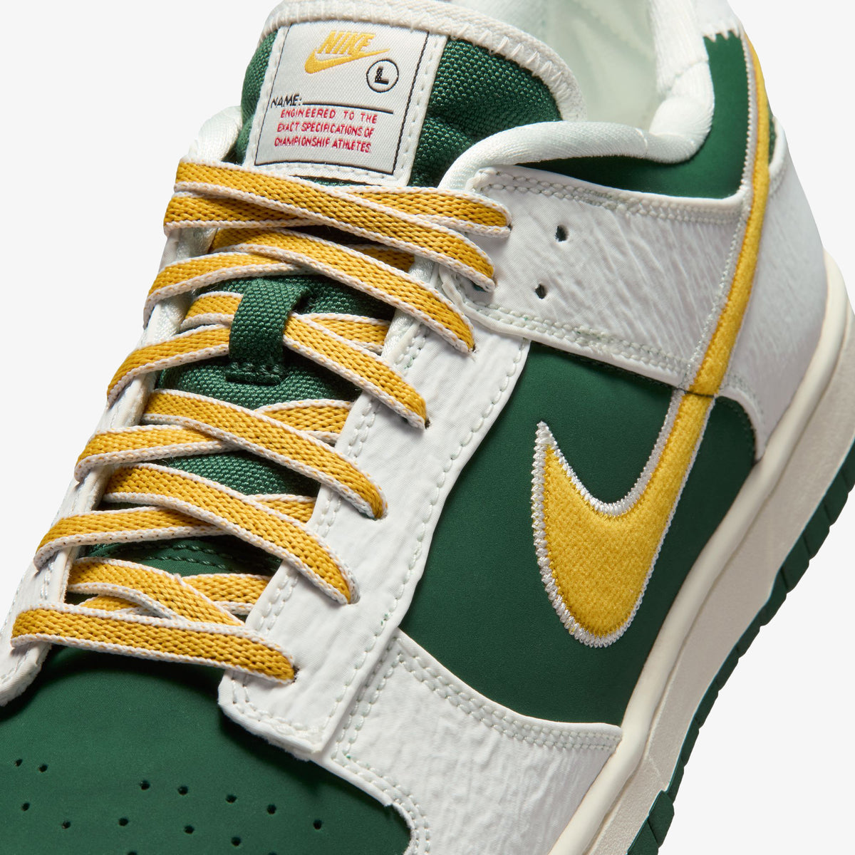 Nike Dunk Low Retro Erkek Beyaz Spor Ayakkabı
