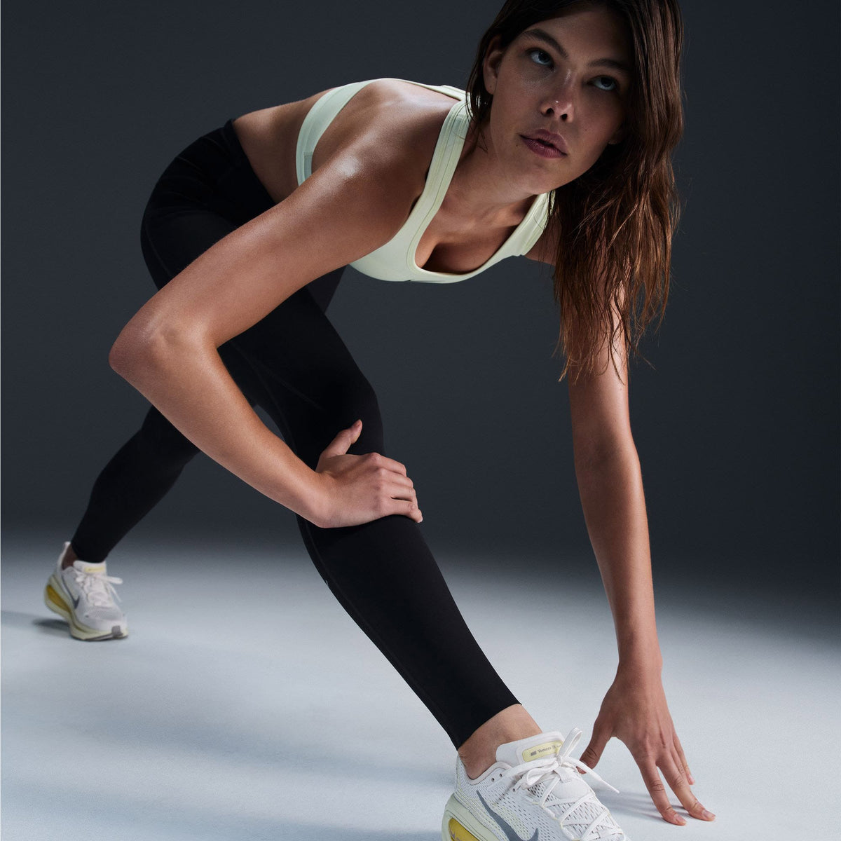 Nike Swift Kadın Siyah Koşu Taytı