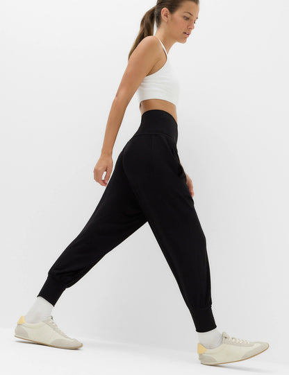 Tapered Fit Yüksek Belli Yoga Pantolonu