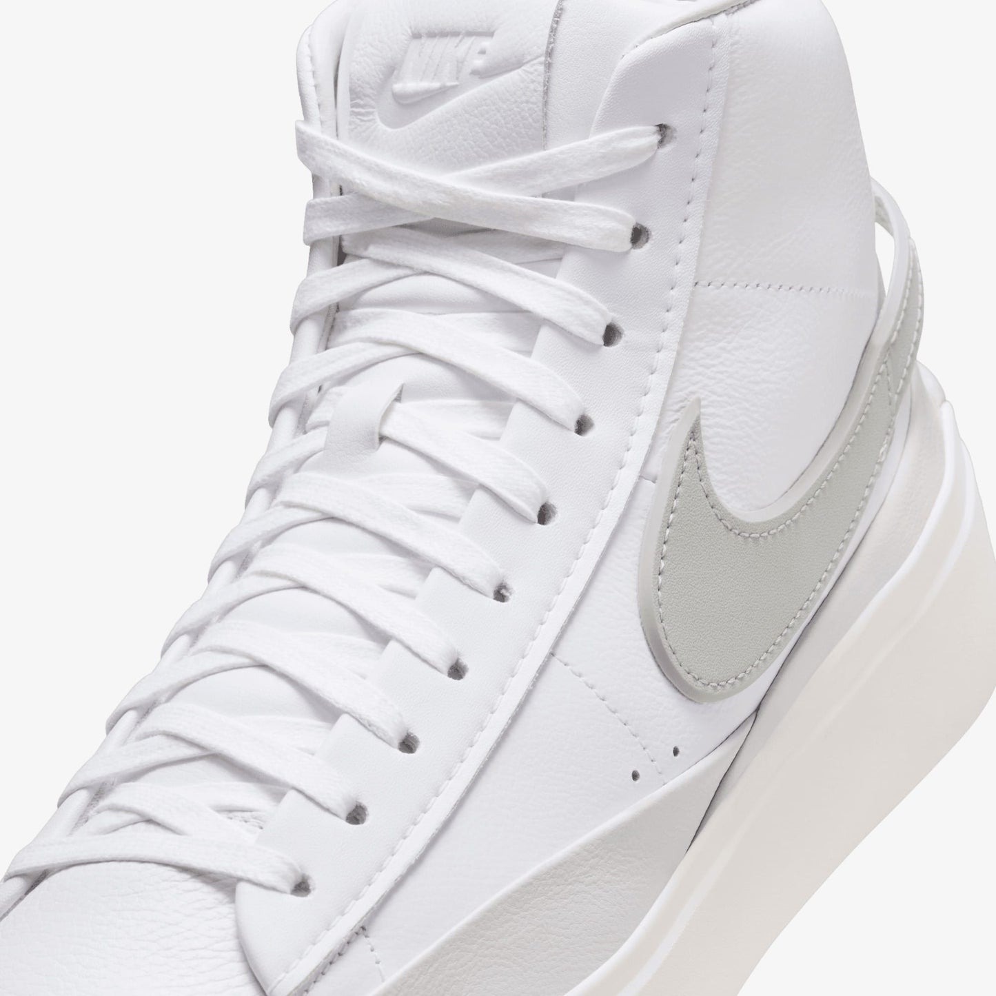 Nike Blazer Phantom Mid Erkek Beyaz Spor Ayakkabı